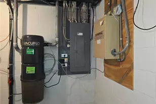 1272 Portage Line Rd, Akron, OH 44312 - Photo 29