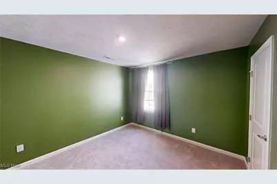 1240 Fountain View Street NE, Canton, OH 44721 - Photo 15