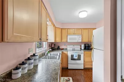 308 Whitely Street, Bridgeport, OH 43912 - Photo 13