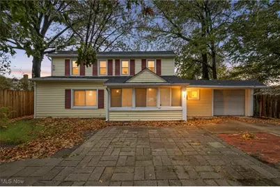 1552 E 254th Street, Euclid, OH 44117 - Photo 1