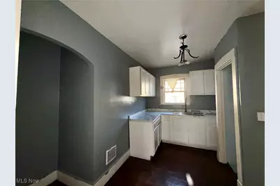 802 W Laclede Avenue, Youngstown, OH 44511 - Photo 5