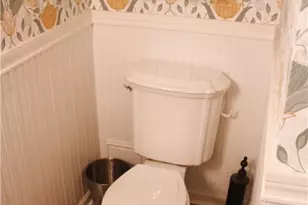 185 N Bissell Rd, Aurora, OH 44202 - Photo 9