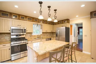 185 N Bissell Road, Aurora, OH 44202 - Photo 5