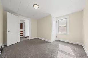 2209 25th St SW, Akron, OH 44314 - Photo 31