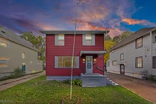 2209 25th St SW, Akron, OH 44314 - Photo 1