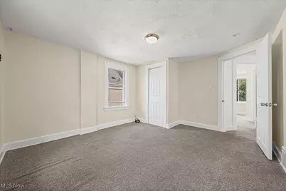 2209 25th Street SW, Akron, OH 44314 - Photo 27