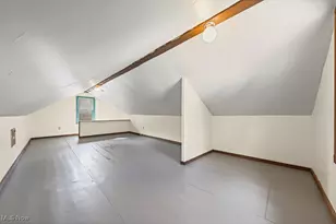 2209 25th St SW, Akron, OH 44314 - Photo 35