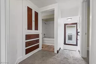 2209 25th St SW, Akron, OH 44314 - Photo 29