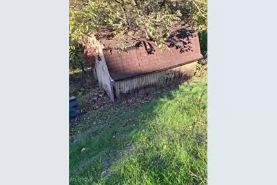 128 Leech Street, Weirton, WV 26062 - Photo 35