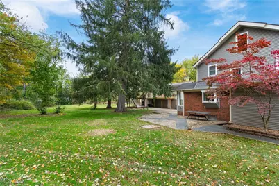 4698 Manchester Road, New Franklin, OH 44319 - Photo 7