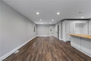 4698 Manchester Rd, New Franklin, OH 44319 - Photo 37