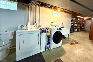 3348 Darbyshire Dr, Canfield, OH 44406 - Photo 27