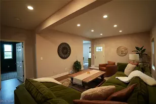 2801 W Royalton Rd, Grandview Heights, OH 44147 - Photo 23