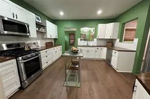 2801 W Royalton Rd, Grandview Heights, OH 44147 - Photo 13