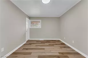 5807 Kimberly Dr, Huber Heights, OH 44146 - Photo 15