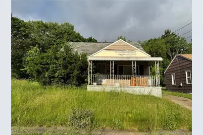 1265 Greenwood Avenue, Akron, OH 44320 - Photo 1