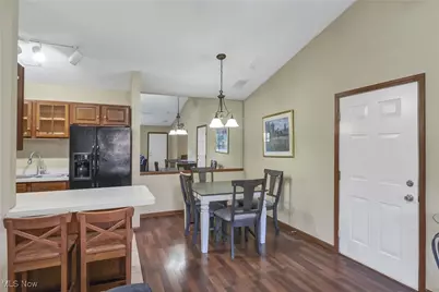 2703 Shakespeare Lane, Avon, OH 44011 - Photo 3