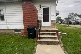 1855 W 17th Street SW, Akron, OH 44314 - Photo 3