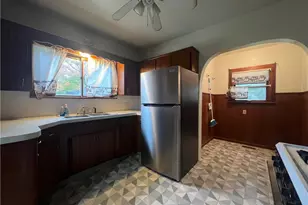 1855 W 17th Street SW, Akron, OH 44314 - Photo 9