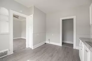 9215 Yale Ave, Loveland, OH 44108 - Photo 11