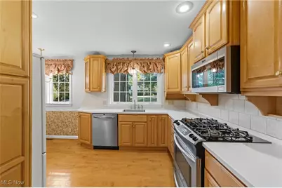 3538 Overhill Drive NW, Canton, OH 44718 - Photo 9