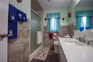 159 N Canfield Niles Rd, Youngstown, OH 44515 - Photo 13