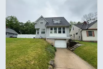4955 E 141st Street, Garfield Heights, OH 44125 - Photo 1