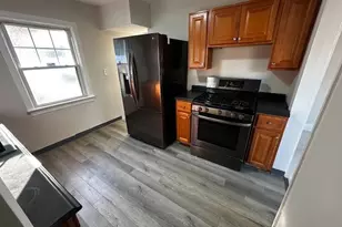 4955 E 141st St, Garfield Heights, OH 44125 - Photo 7