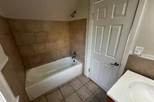 4955 E 141st St, Garfield Heights, OH 44125 - Photo 17