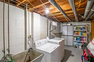 860 Sutherland Ave, Akron, OH 44314 - Photo 27