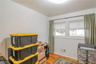 860 Sutherland Ave, Akron, OH 44314 - Photo 21