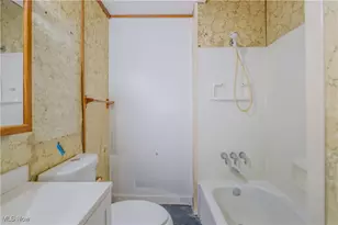 3606 E 75th St, Loveland, OH 44105 - Photo 7