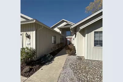 33110 Wren Haven Circle, North Ridgeville, OH 44039 - Photo 3