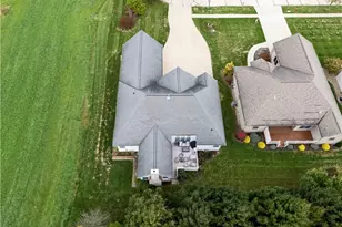 704 Homestead Pointe Dr, Orrville, OH 44667 - Photo 5