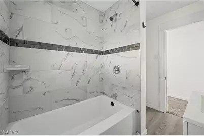 366 Oberlin Avenue, Lorain, OH 44052 - Photo 31