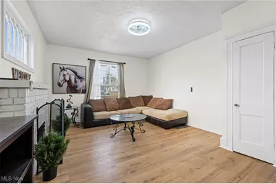 366 Oberlin Avenue, Lorain, OH 44052 - Photo 11