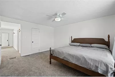 366 Oberlin Avenue, Lorain, OH 44052 - Photo 25