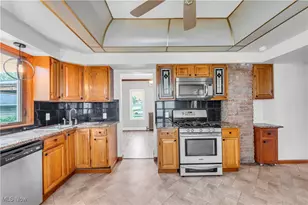 3374 Fulton Rd, Loveland, OH 44109 - Photo 11