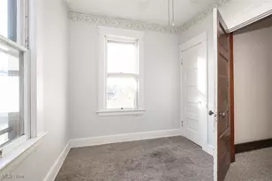 1929 E 31st St, Lorain, OH 44055 - Photo 17