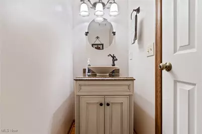 8835 Blitzen Road NW, North Canton, OH 44720 - Photo 19