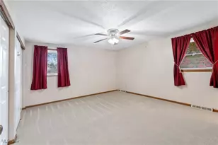 8835 Blitzen Rd NW, North Canton, OH 44720 - Photo 21