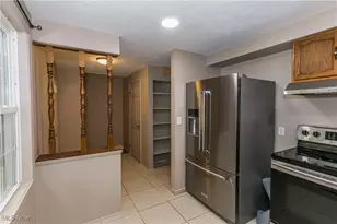 147 Quaker Ridge Dr, Akron, OH 44313 - Photo 9