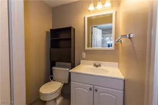 147 Quaker Ridge Dr, Akron, OH 44313 - Photo 7