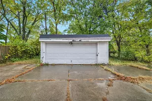 949 Rudyard Rd, Loveland, OH 44110 - Photo 5