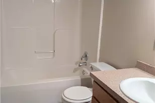 2464 Hazelnut Rd, Ravenna, OH 44266 - Photo 15