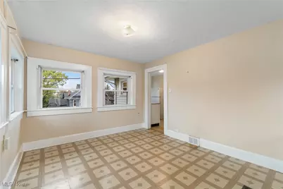 405 Broad Street, Wadsworth, OH 44281 - Photo 19