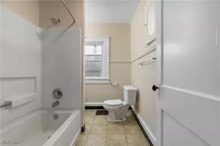 405 Broad St, Wadsworth, OH 44281 - Photo 29