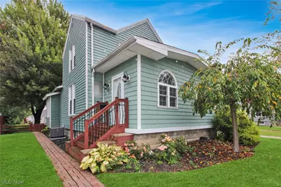 423 Fulton Street, Port Clinton, OH 43452 - Photo 3