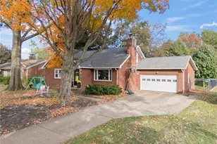 2524 Ridgedale Ave NW, Canton, OH 44708 - Photo 1