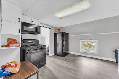 4512 Oak Park Avenue, Loveland, OH 44109 - Photo 23